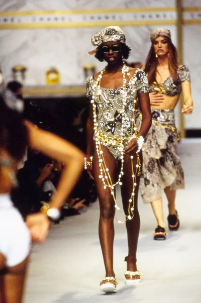 Look 76